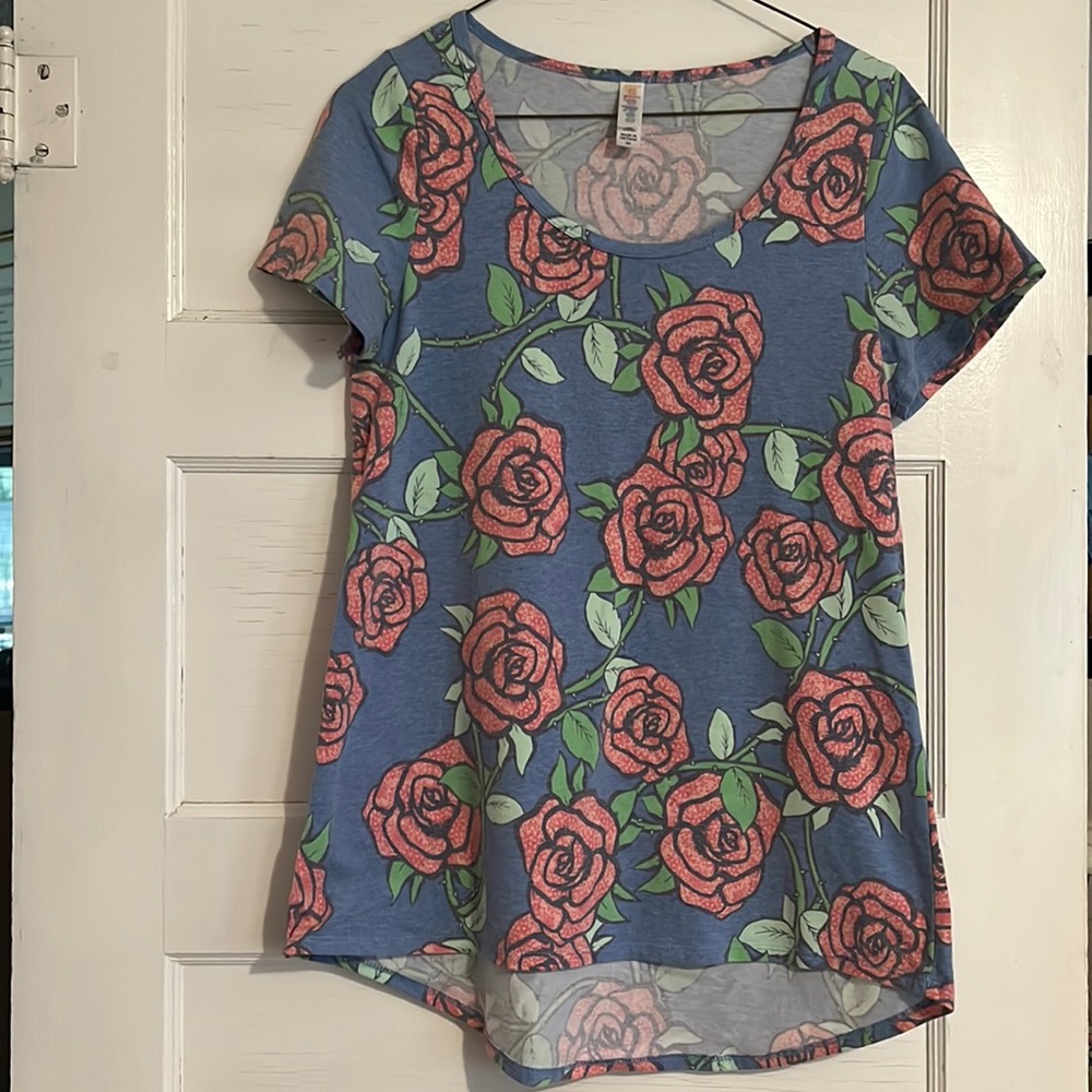 LulaRoe Classic TShirt